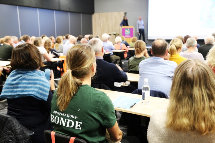 Turid Haga Vange er inspirasjonsbonde i prosjektet Landbrukets &Oslash;kol&oslash;ft, som skal bidra til auka produksjon av &oslash;kologiske landbruksprodukt i Noreg.