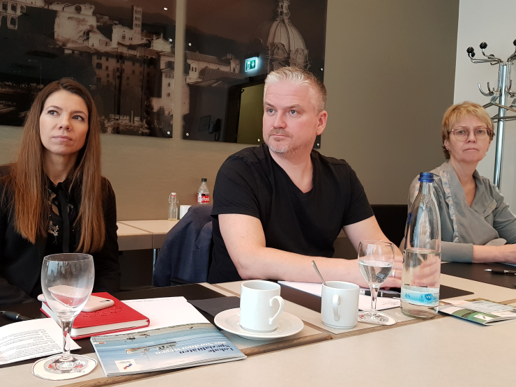 Lena Holdaas, Tom Cato Karlsen og &Aring;se V&oslash;llestad, foto: Fylkesmannen i Nordland